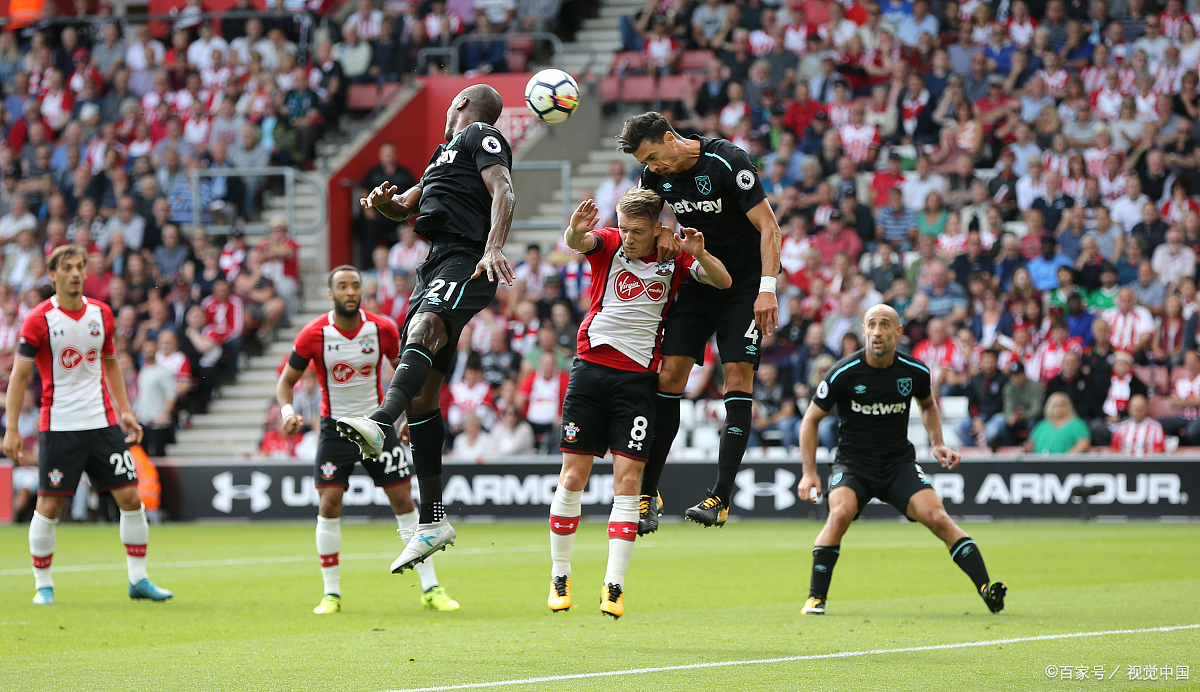 包含尤文图斯战平塞尔塔，小组第二局势稳定的词条