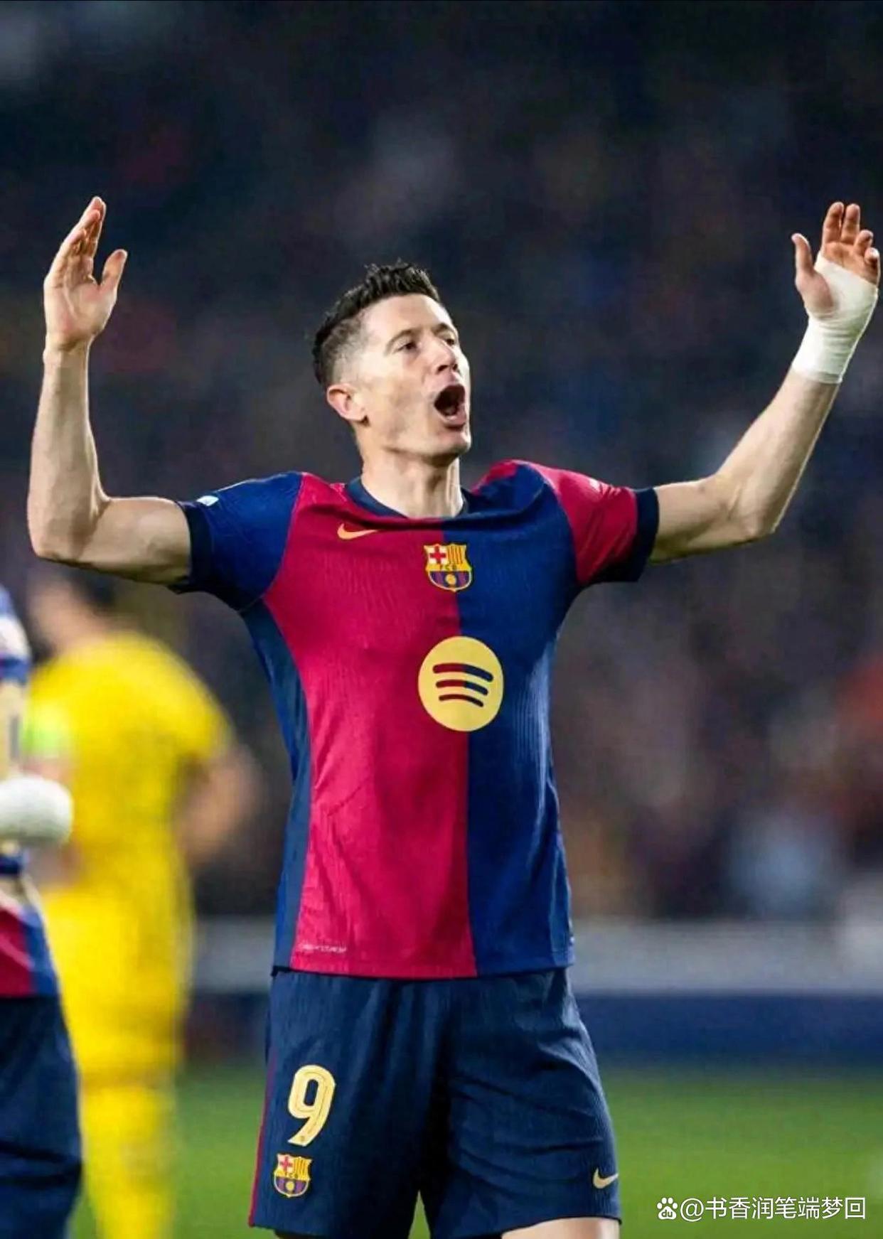 战术奏效！多特蒙德双翼齐飞压制阿森纳整场无力还手！的简单介绍